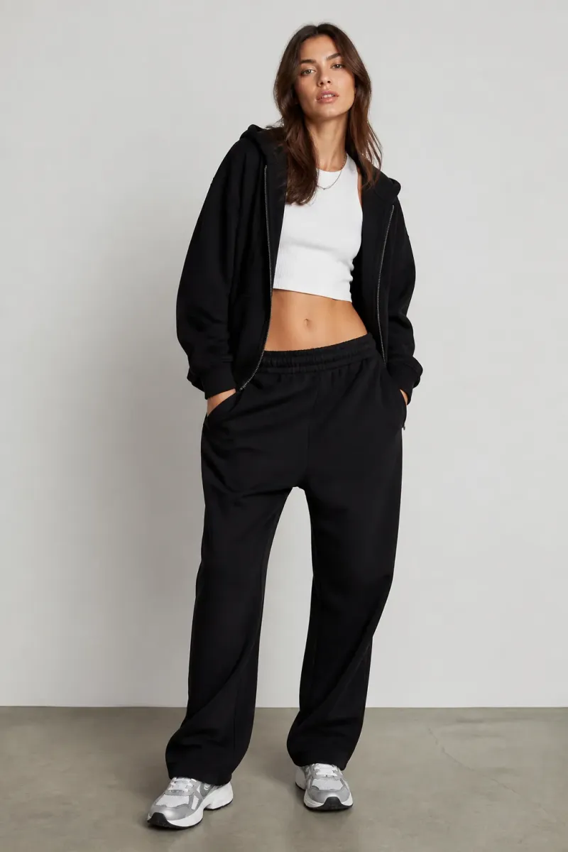 마일라 · Myla